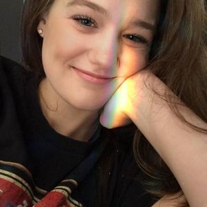 Meet your Posher, Korine